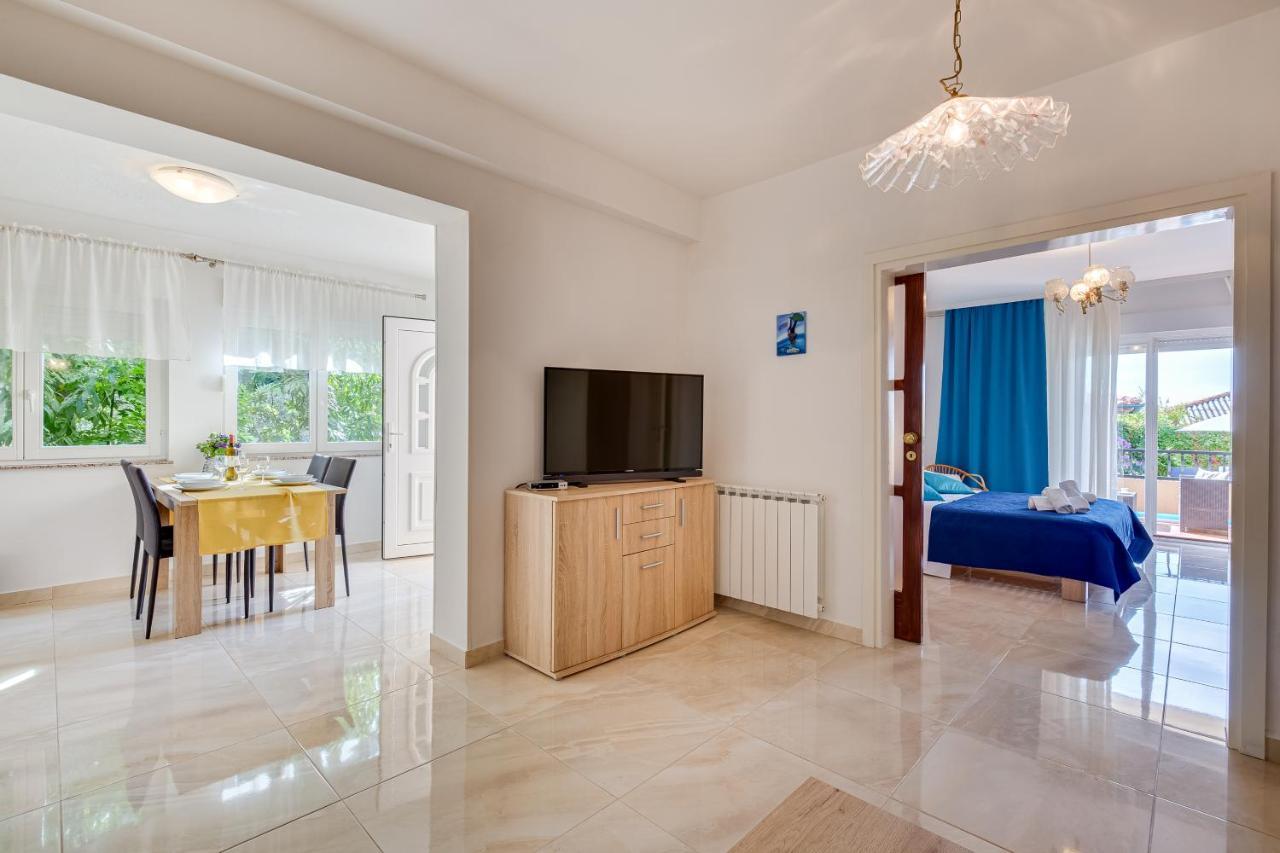 Juric Apartments-Rab Palit Exteriör bild